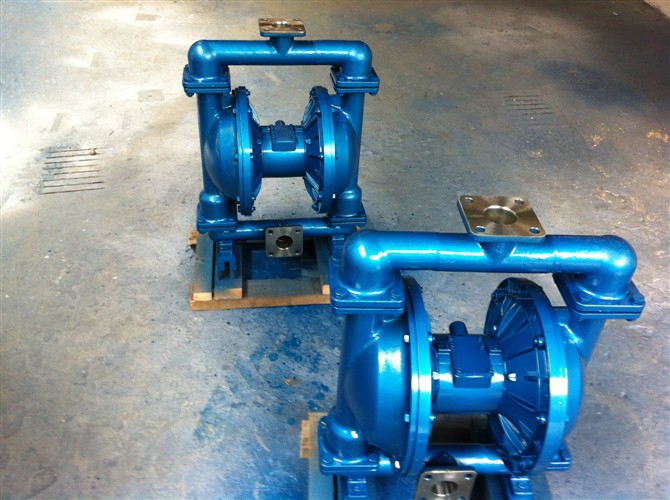 QBY不銹鋼氣動(dòng)隔膜泵